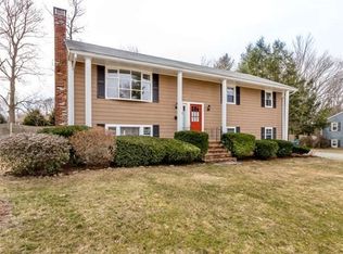 4 Canterbury Dr, Canton, MA 02021