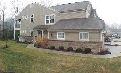 1st image of 814 Southmeadow Cir