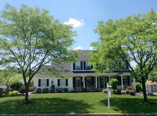 4112 Gregory Dr, Doylestown, PA 18902