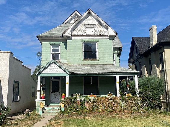 3rd image of 505 Broadway Ave