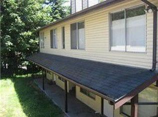 9013 236th St SW, Edmonds, WA 98026