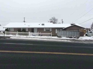 5506 Roza Hill Dr, Yakima, WA 98901