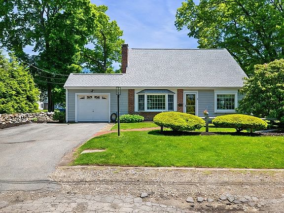 3rd image of 15 Hartshorne Rd