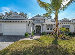 4863 Primrose Path, Sarasota, FL 34242