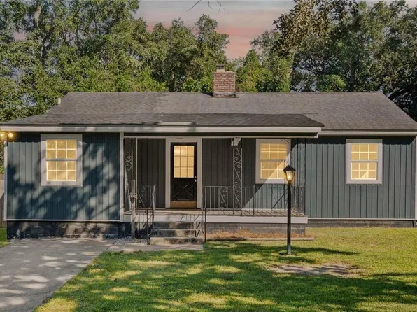 204 Border Dr E, Mobile, AL 36608