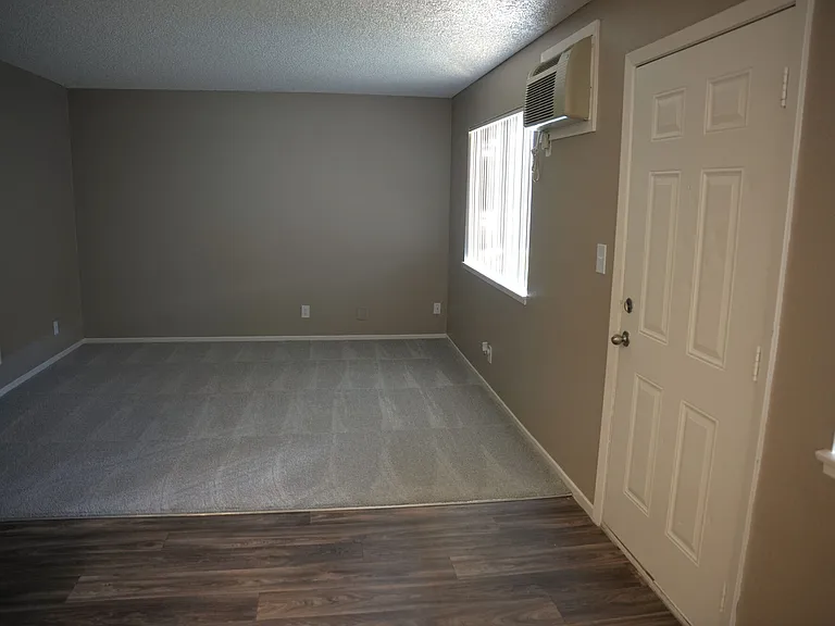 Rancho Terrace — Photo 7
