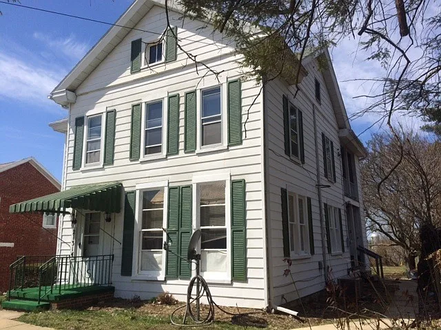 21312 Leiter St photo 1