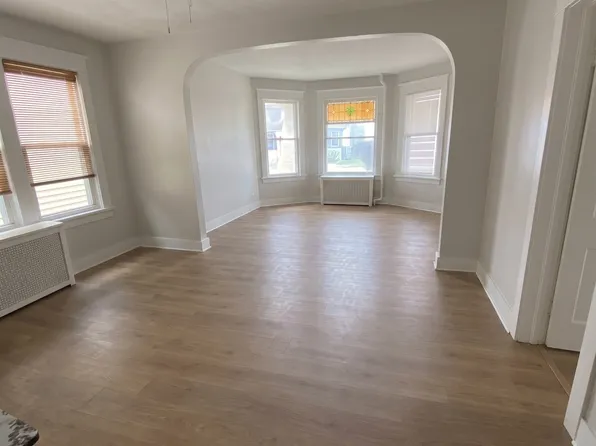 1415 Chrisler Ave #1, Schenectady, NY 12303