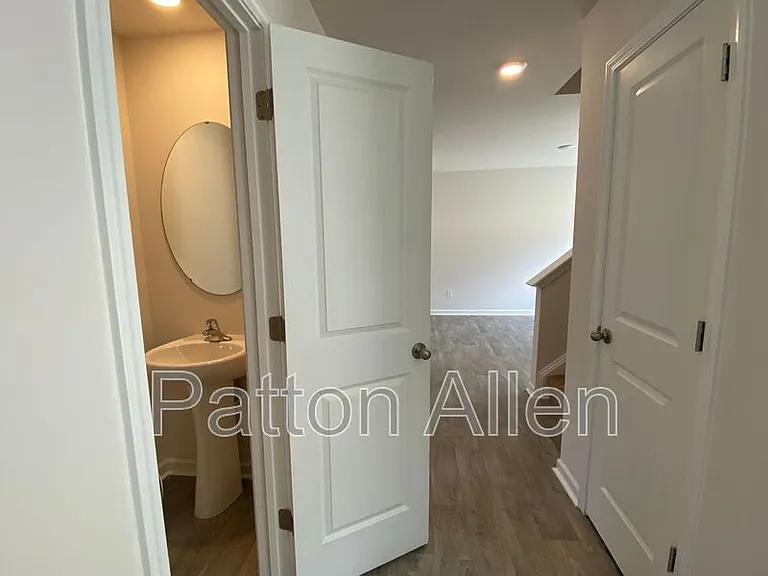 45 Hamrick Dr — Photo 9