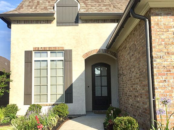 2nd image of 203 Fairwood Dr