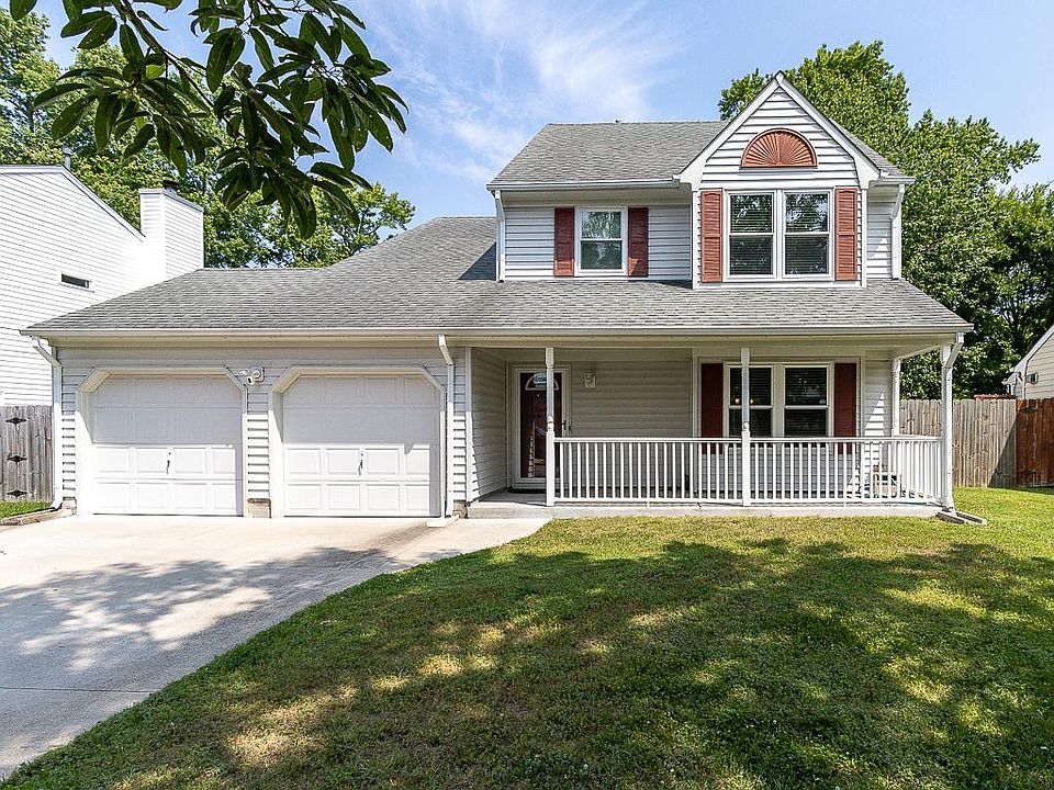 1st image of 1204 Bartlett Oaks Ct