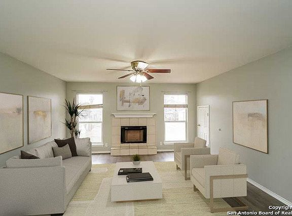2nd image of 15130 Kamary Ln