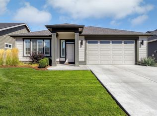 633 SE Whimbrel Loop, College Place, WA 99324