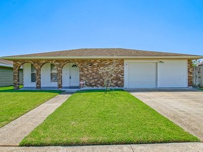 5025 Woodcrest Dr, Marrero, LA, 70072