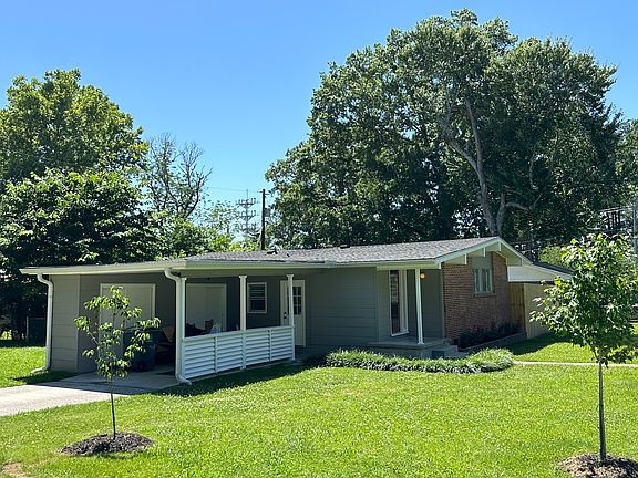 5th image of 8106 Royal Dr
