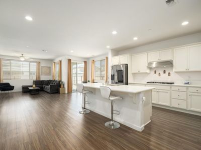 952 Howard St, Kingsburg, CA, 93631