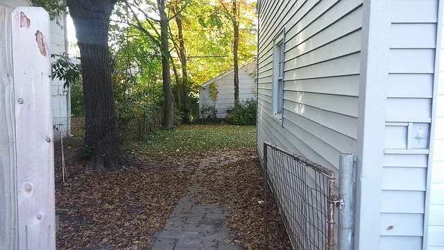 1107 Claflin Main — Photo 9