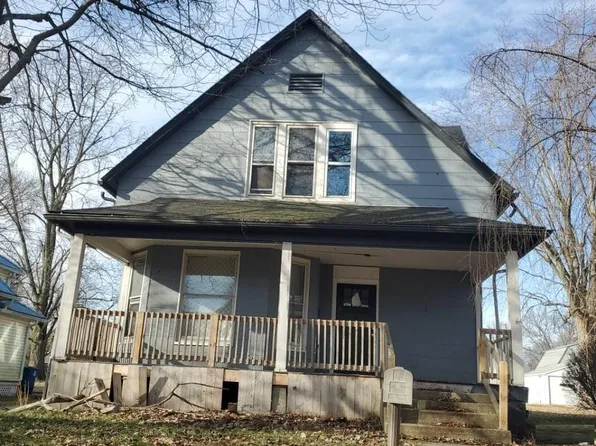 110 N French St, Sullivan, IN 47882