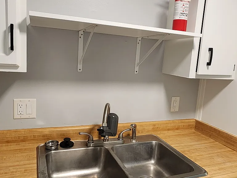 213 Sunny Meade Ln #4 — Photo 5