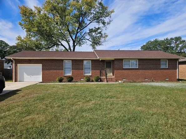 1807 19th Ave SW, Decatur, AL 35601