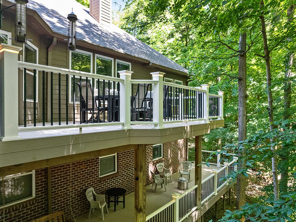2nd image of 10491 Windjammer Ct