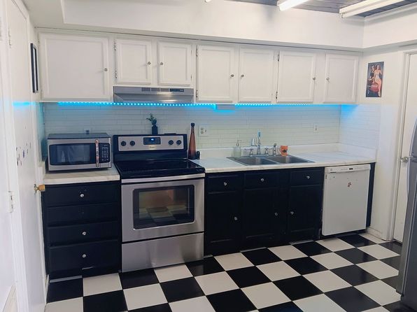 1130 N Lake Parker Ave APT E332