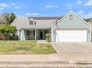 972 N Adler Ave, Clovis, CA