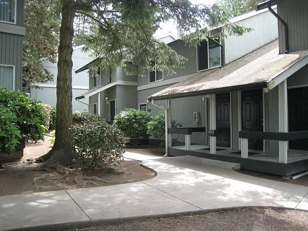 2nd image of 4806 176th St SW APT J6