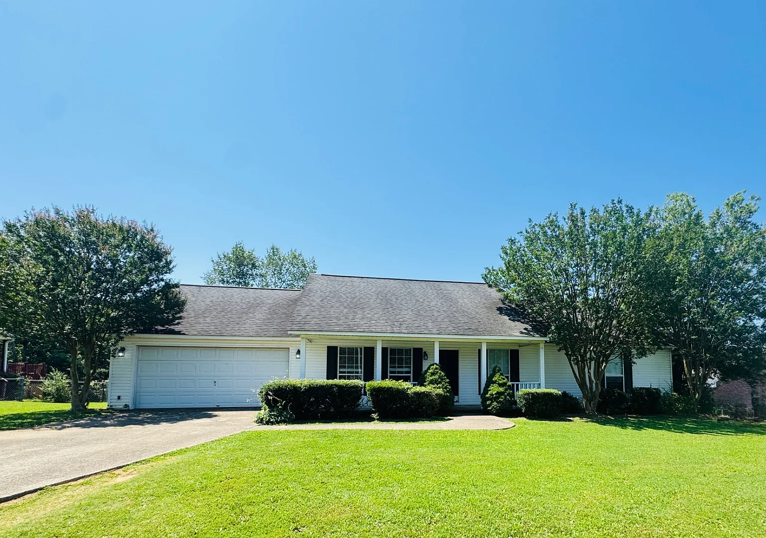 1021 Brookhill Drive — Photo 1