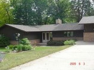 1433 Wildflower Ln NE, Owatonna, MN 55060