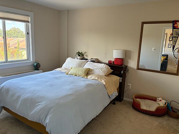 5th image of 4241 Columbia Pike APT 404