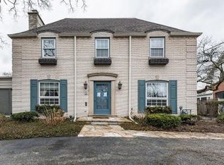 58 Sheridan Rd, Highland Park, IL 60035