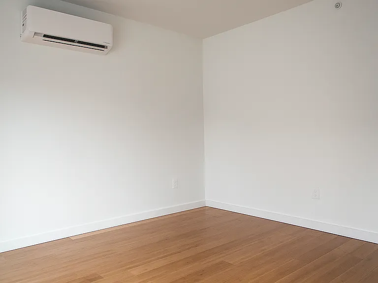 2 School St #8 — Photo 11