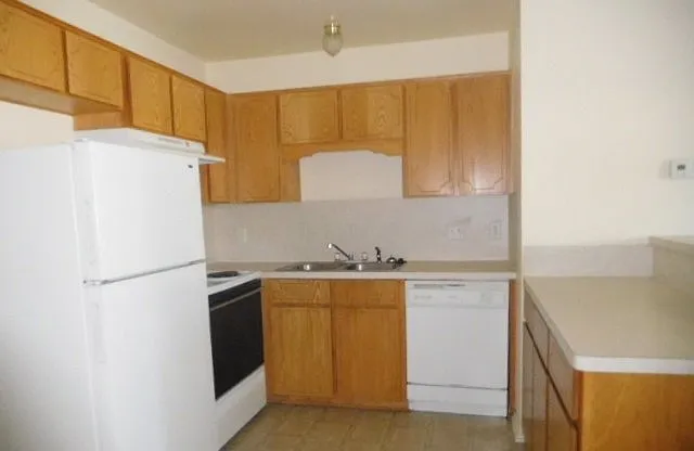 4207 Alan Kent Dr #B — Photo 4