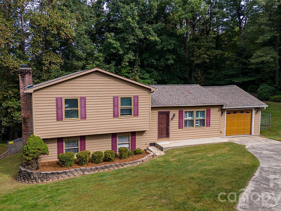 1st image of 113 Quail Dr