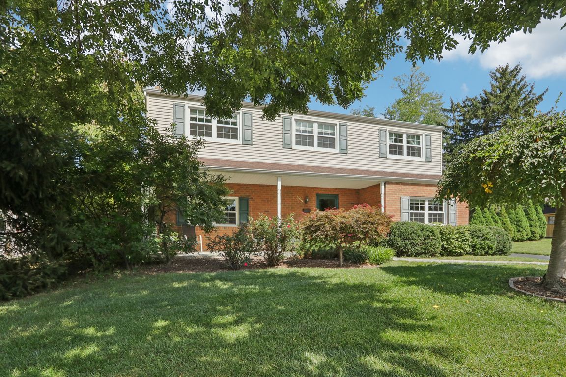 Brighton Rd-S1009-003.jpg