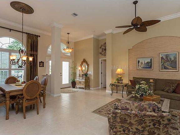 5th image of 400 Otter Creek Dr