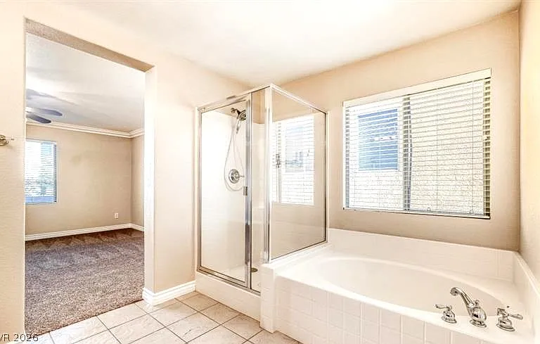 5565 Golden Palms Ct — Photo 22
