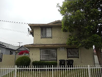 1100 E 112th St #1100 — Photo 13