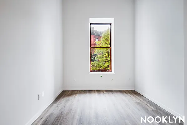 Rented by Nooklyn NYC LLC | media 63