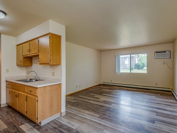 3rd image of 655-925 N Westfield St #1725-K4