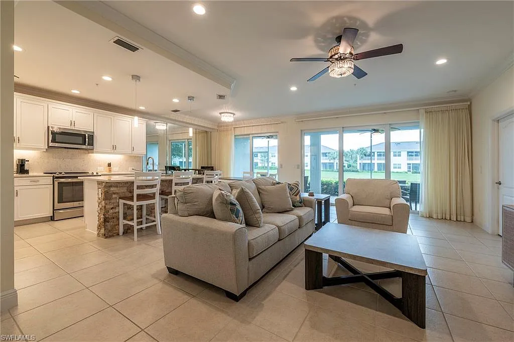 2 bed, 2.0 bath, 1467 sqft, $5,000 — Photo 1