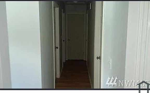 4th image of 270 Beech St