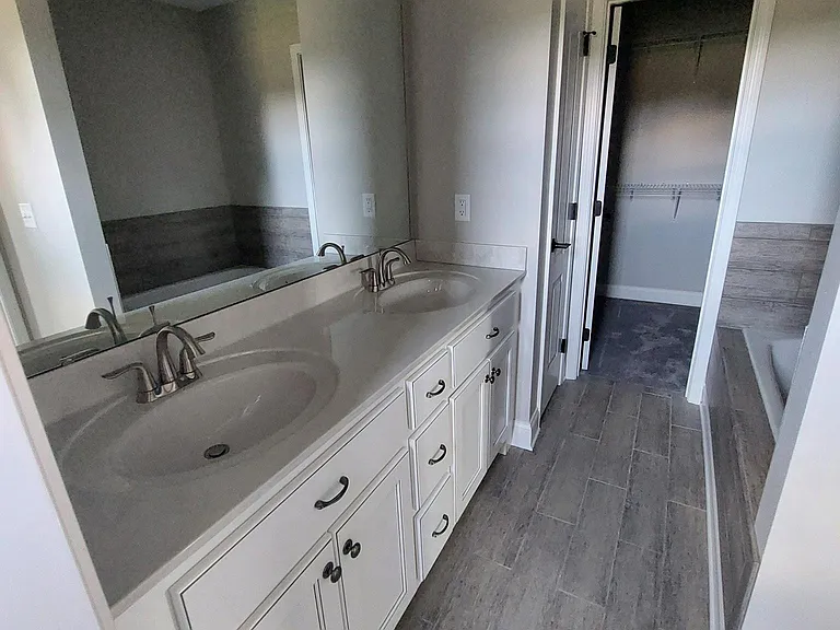 101 1st Street Pl SE — Photo 23