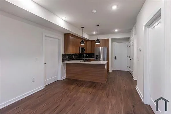 1836 E York St #203 — Photo 17