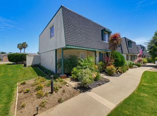 20361 Fee Ln, Huntington Beach, CA 92646