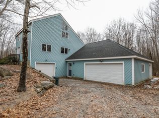 271 Chestnut Hill Rd, New Boston, NH 03070