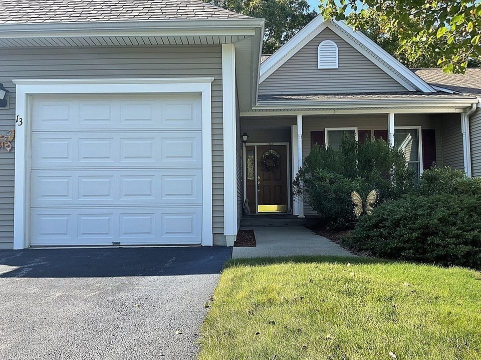 13 Summerfield Dr Uxbridge MA Zillow