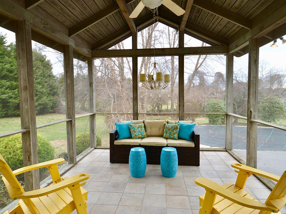 1st image of 213 Wineland Way