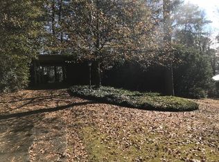 3845 Hillcrest Dr SE, Smyrna, GA 30080